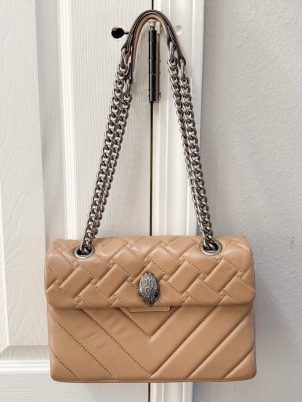 Kurt Geiger London Kensington
Quilted Leather Shoulder Bag
Camel Chain